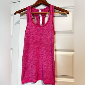 Lululemon Swiftly Racerback tank
